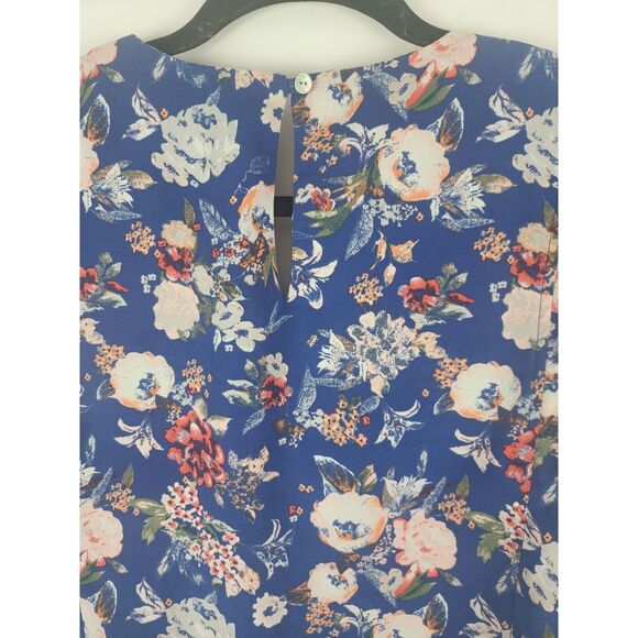 41 Hawthorne Scalloped Cap Sleeve Blouse M Womens Blue Floral V Neck Key Hole - Picture 10 of 10